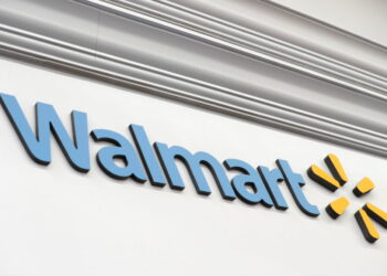 Walmart administers COVID-19 vaccines as part of Federal Retail Pharmacy Program in West Haven