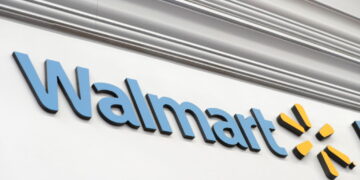 Walmart administers COVID-19 vaccines as part of Federal Retail Pharmacy Program in West Haven