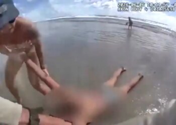 Florida deputies rescue woman