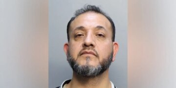 Juan Gabriel Reyes facing forward in a mugshot photo