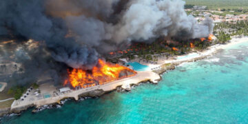 Fire breaks out at resort in Dominican Republic