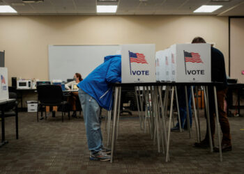 Early voting begins, in Las Cruces