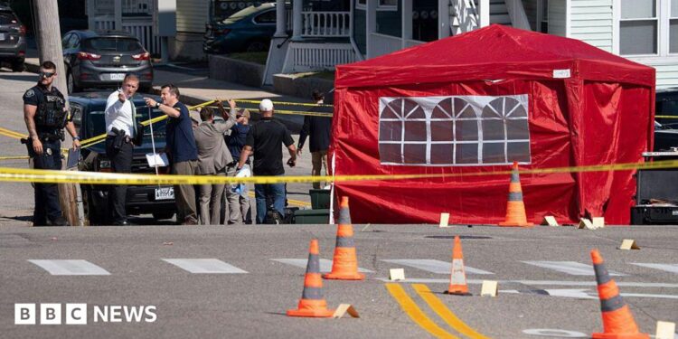 FBI agents investigate the scene in Biddeford, Maine where a man reportedly died after an encounter with immigration officials