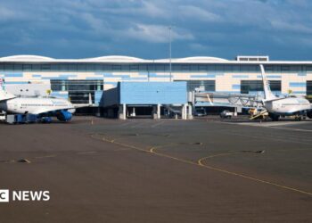 Generic external view of Nassau International Airport.