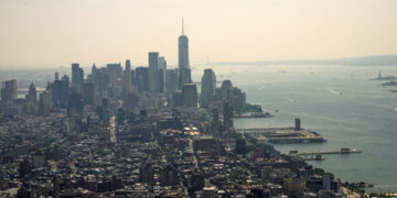 Wildfire smoke impacts air quality in New York City