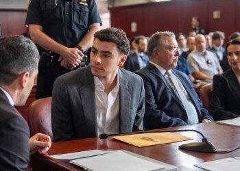 Luigi Mangione attends a pre-trial appearance at Manhattan Criminal Court, in New York City, U.S., August 11, 2026. REUTERS/