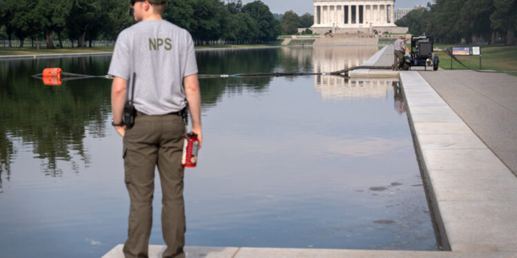 Trump Reflecting Pool Park Service