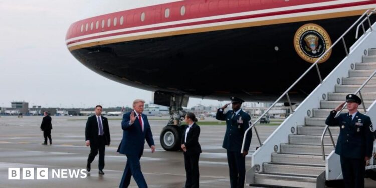 US President Donald Trump boards Air Force One in Cleveland, Ohio, on 11 August 2026