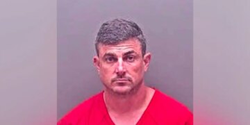 Booking photo of HSI Special Agent Kent Blacklidge after his Alabama indictment.