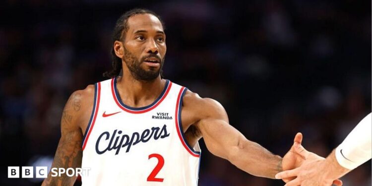 Kawhi Leonard in action for the LA Clippers