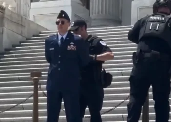 Air Force Officer Goes Rogue at Capitol, Dares to Do What No One In Congress Has the Guts to Do, But Leaves in Handcuffs