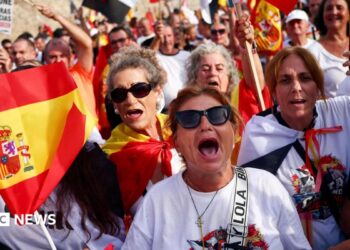 big crowd in Madrid