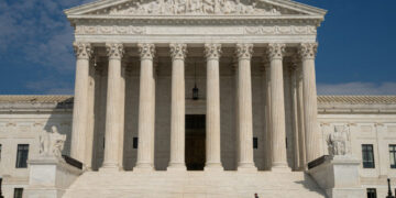 FILE PHOTO: The U.S. Supreme Court in Washington